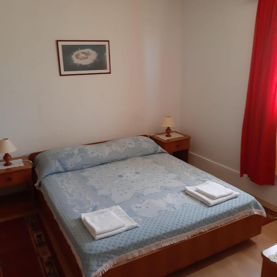 Apartmani Maria Преко Экстерьер фото