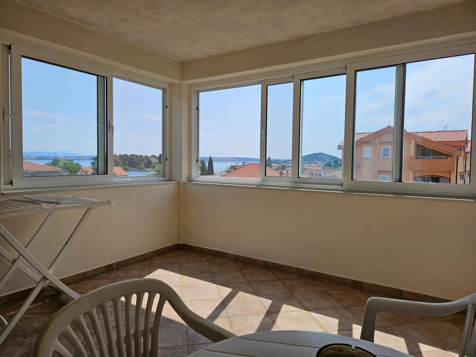 Apartmani Maria Преко Экстерьер фото